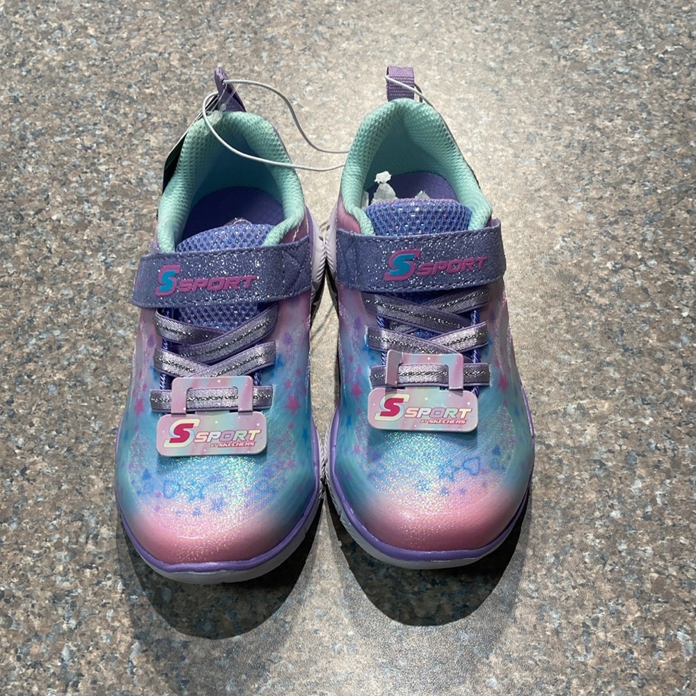 Skechers Toddler Kimie Tie-Dye Sneakers NWT Size 5 - Picture 2 of 5